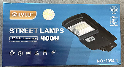 Lampă stradală solară LILU de 400W.
