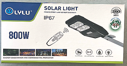 Lampă stradală solară LILU de 1200W.