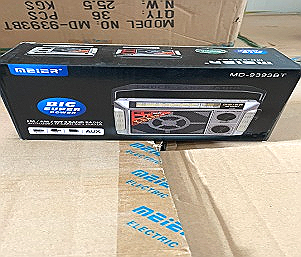 auto radio MD 9393 BT.